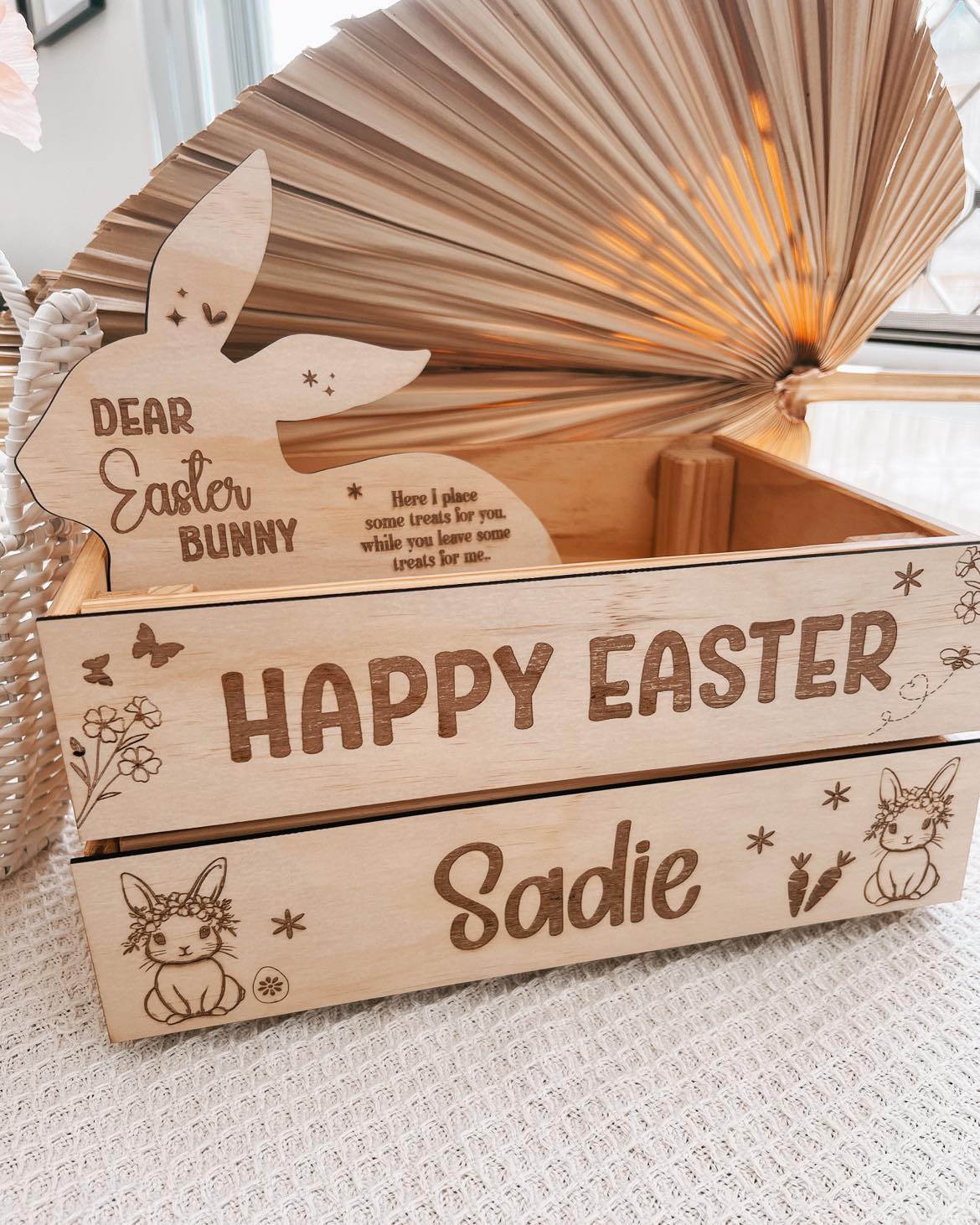 EASTER CRATE HAPPY EASTER