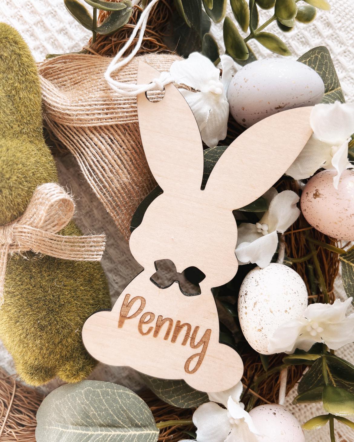EASTER BASKET TAG CUT OUT BOW DESIGN