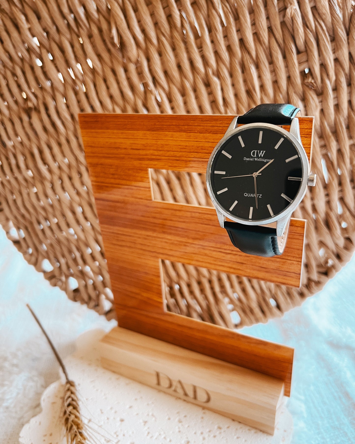 TIMBER WATCH STAND