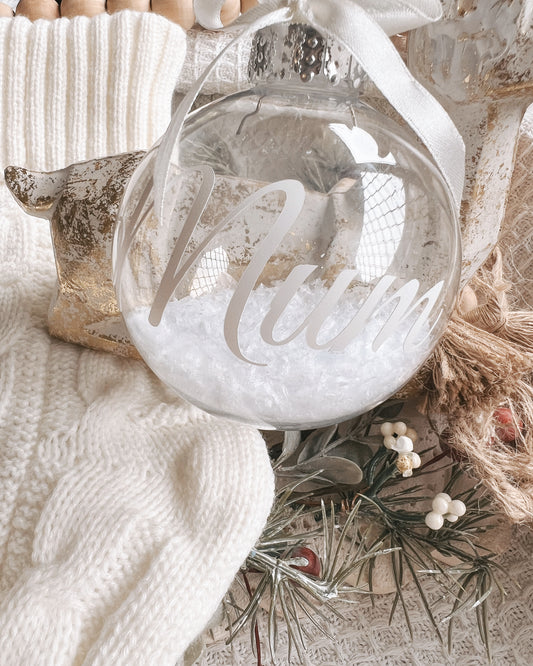 SNOW FILLED CHRISTMAS BAUBLES